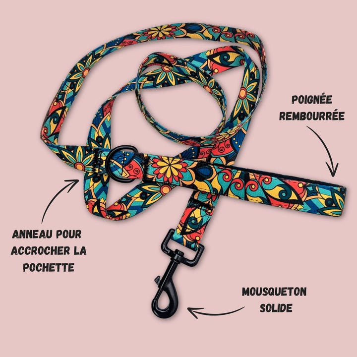 Laisse de la gamme Mandala entièrement dépliée, mettant en évidence la poignée rembourrée pour un confort optimal ainsi que les systèmes d’attache robustes.