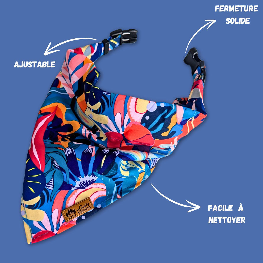 Collier et bandana ouvert de la marque Goofy Goldens. Fermeture pratique et durable ainsi qu'un anneau noir en alliage.