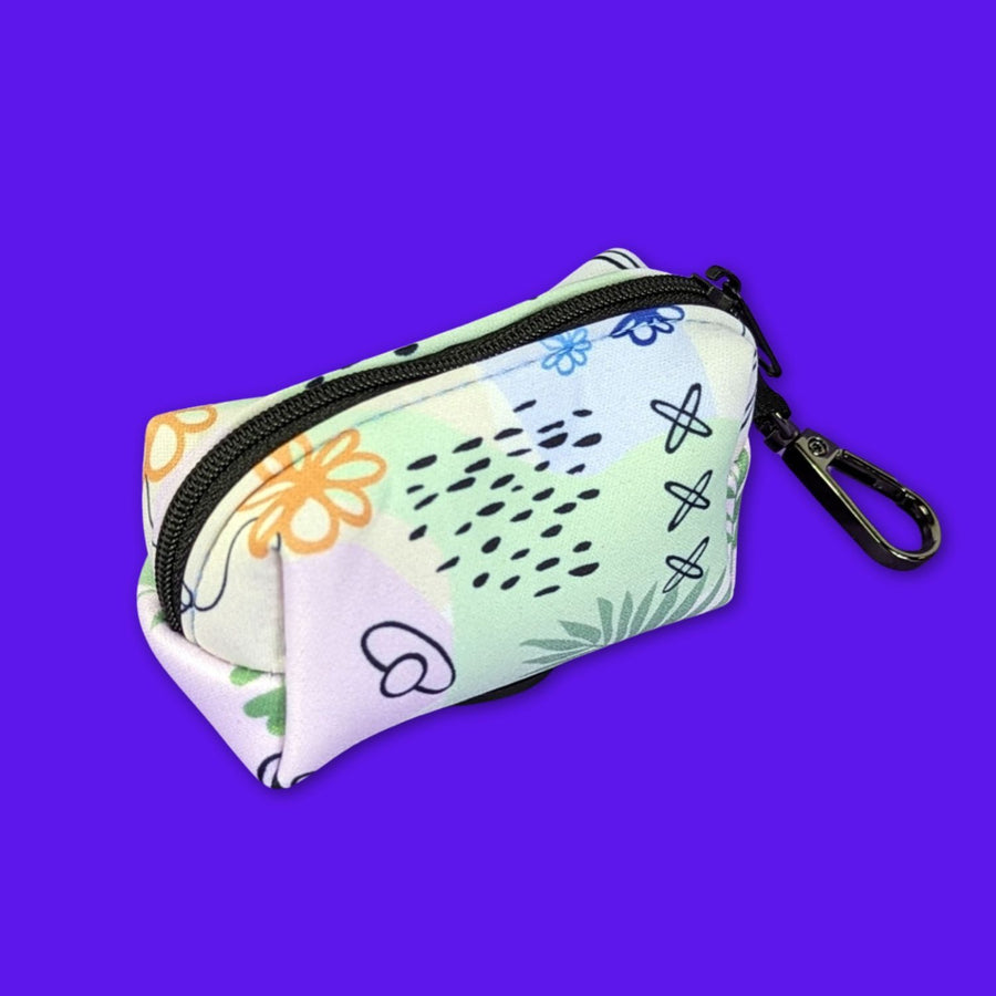 beau motifs pour cette pochette de sacs à crottes pour chien de la marque goofy Goldens 