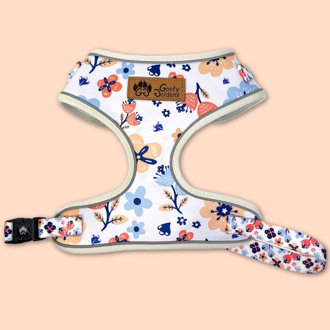 Harnais pour chien original aux motifs fleuris bleus, jaunes et orange de la marque Goofy Goldens.