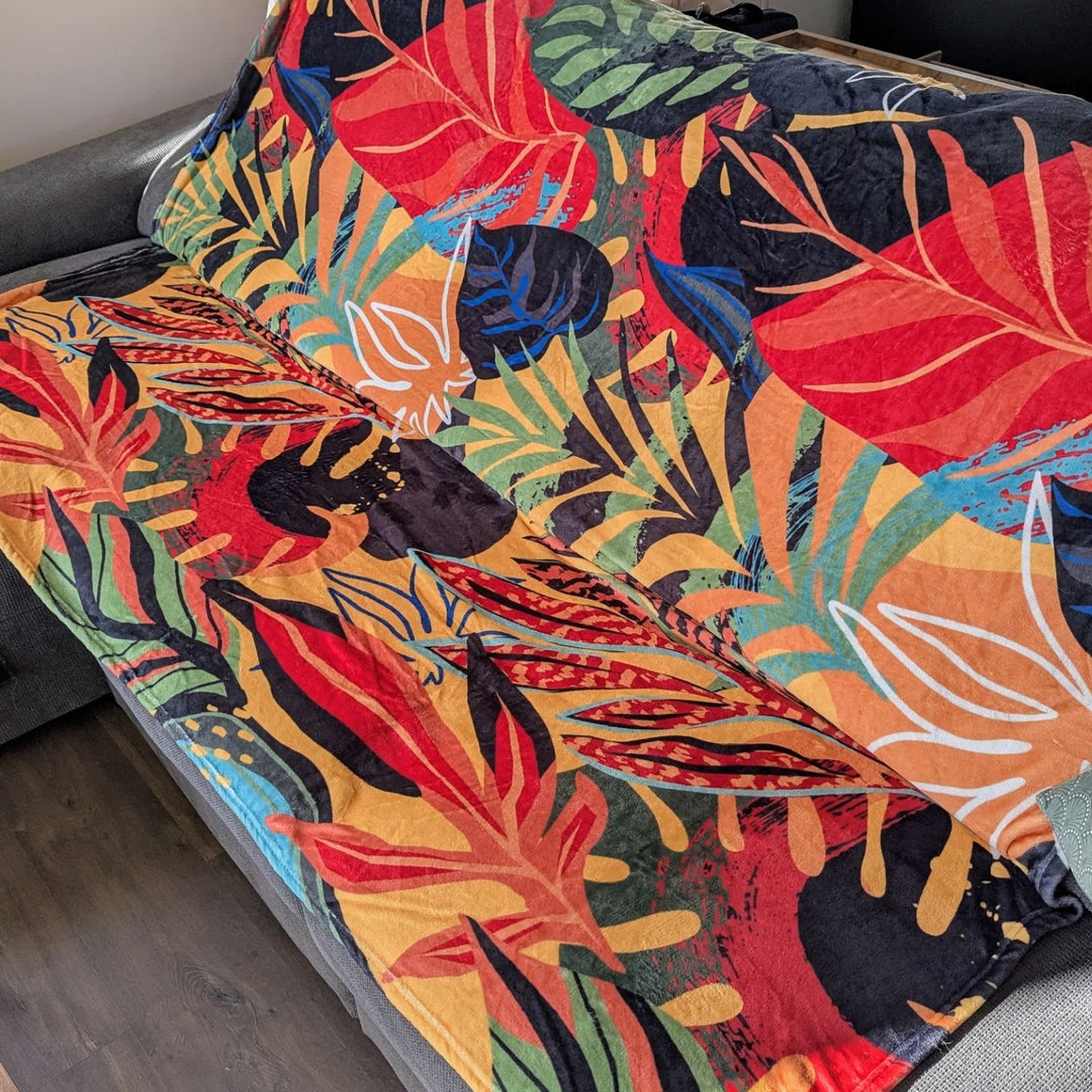 Plaid Tropical de grande taille, mesurant 150 cm sur 200 cm."